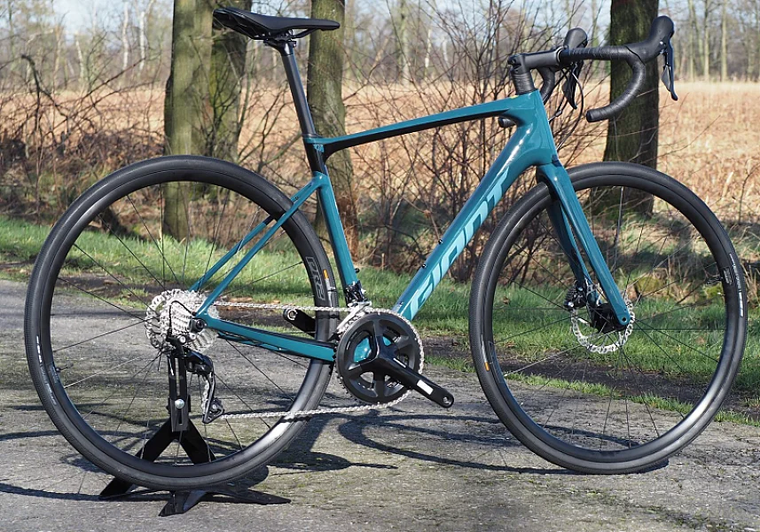 Giant Defy Advanced 2 2022