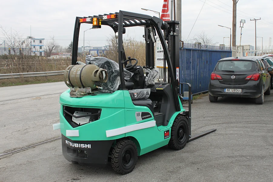 MITSUBISHI FG18N TFV4700 4V [2097]