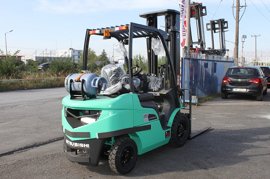 MITSUBISHI FG25N TFV4700 4V [2135]